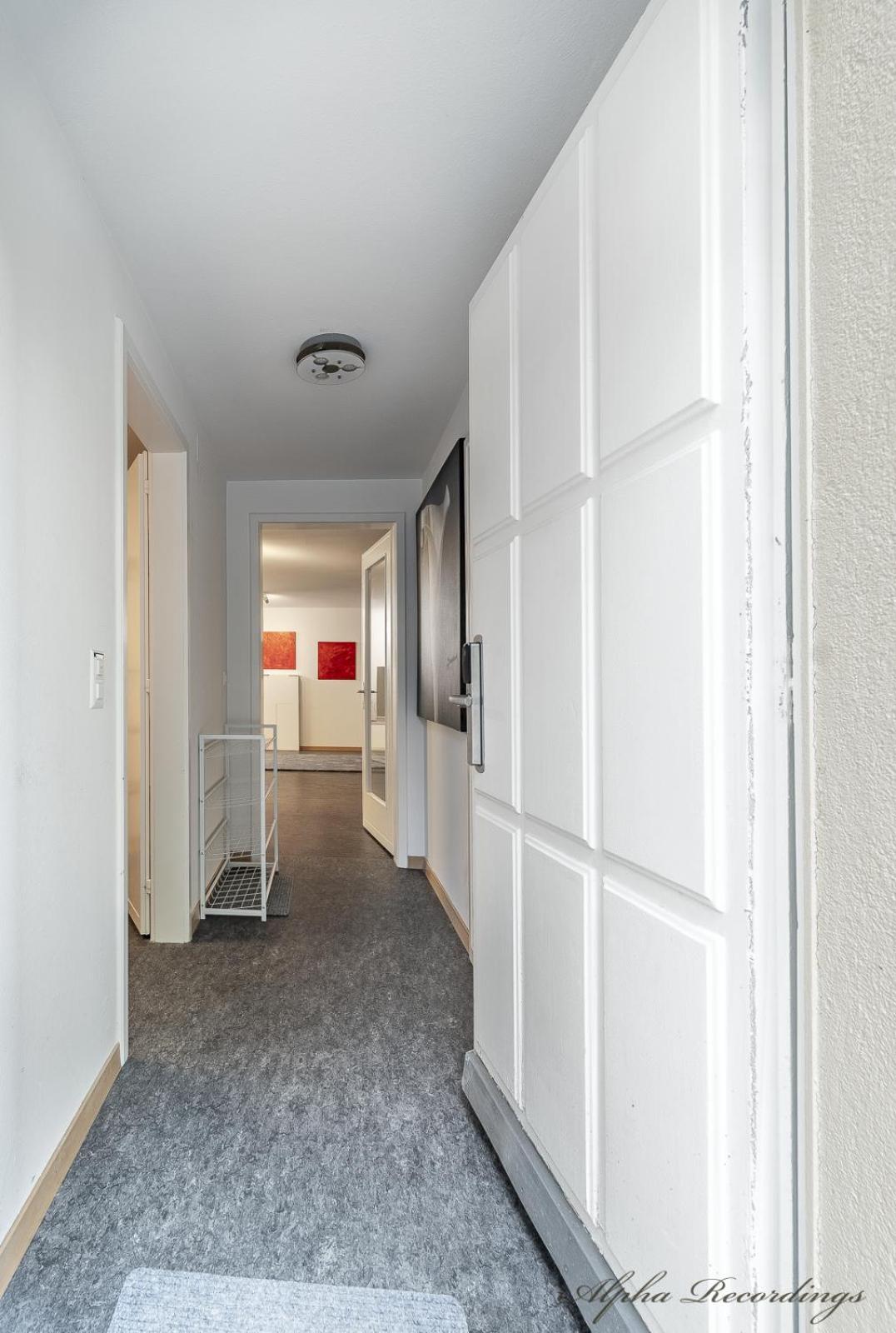 Moebliertes Zimmer Berna Exterior foto